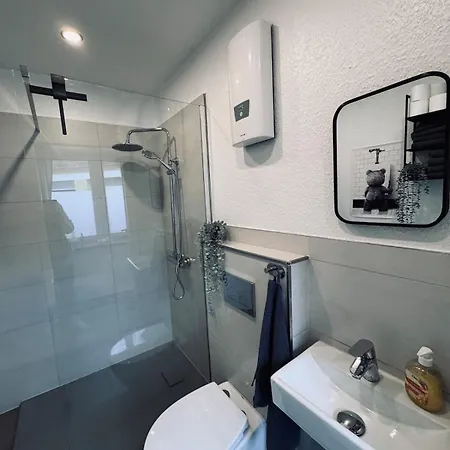 Apartment Ferienwohnung Am Hoeschplatz Duren